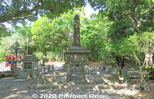 Monument for the medical staff who died in the Battle of Okinawa. 
Keywords: okinawa itoman himeyuri war monument