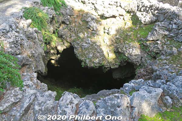 The cave goes down deep by 14 meters. They used a ladder for access.
Keywords: okinawa itoman himeyuri war monument