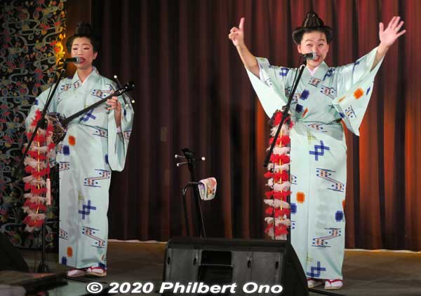 All the Nenez are very talented singers and musicians. See their YouTube channel: [url=https://youtu.be/Q5GY1dabA2U]https://youtu.be/Q5GY1dabA2U[/url]
Keywords: Okinawa Naha Kokusai-dori shopping road nenez nenes