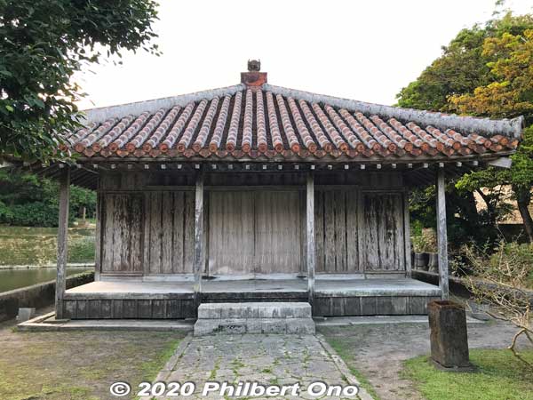 Benzaiten-do at Shuri Castle. 弁財天堂
Keywords: okinawa naha shuri shurijo castle gusuku