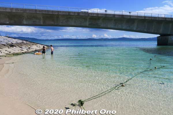 Kouri Bridge at Kouri Beach.
Keywords: okinawa nakajin-son kouri kori island
