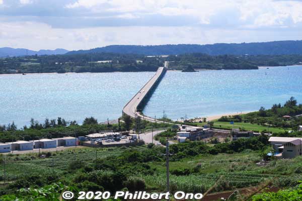 The cart path has a few scenic views.
Keywords: okinawa nakajin-son kouri kori island