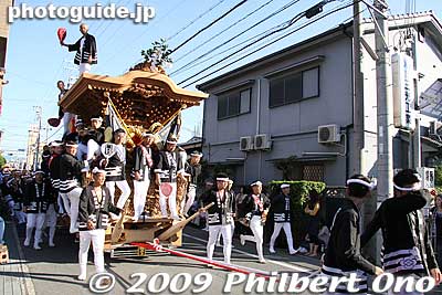Keywords: osaka kishiwada danjiri matsuri festival floats 