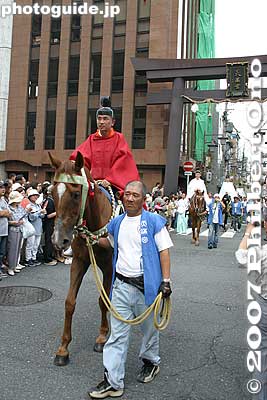 Keywords: osaka tenjin matsuri festival procession horse