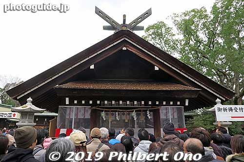 Otori Taisha shrine's Haiden worship hall on New Year's Day 2019, Sakai, Osaka. 拝殿
Keywords: osaka sakai Otori Taisha Jinja shrine new year hatsumode japanshrine