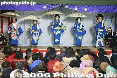 Keywords: saitama chichibu yomatsuri night festival float