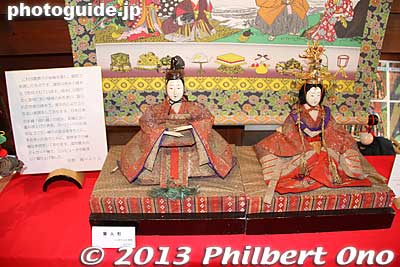 Hina dolls inside Kinujin.
Keywords: saitama hanno hinamatsuri hina matsuri doll festival