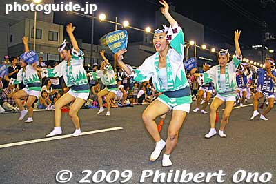 They are so good. Obviously, very well-trained and they must have practiced a lot.
Keywords: saitama koshigaya minami koshigaya awa odori dance matsuri festival dancers women