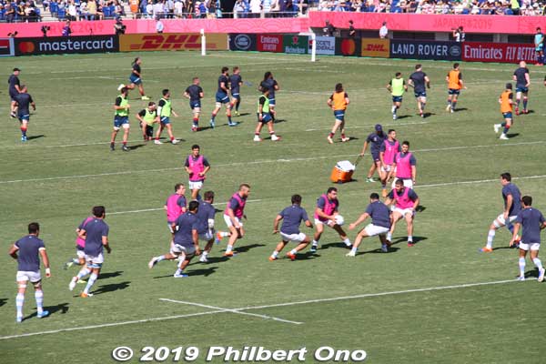 Warm-up time for both teams.
Keywords: saitama Kumagaya Rugby World Cup stadium