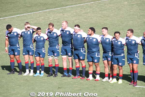 USA rugby team singing their national anthem at Kumagaya, Saitama.
Keywords: saitama Kumagaya Rugby World Cup stadium
