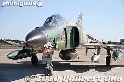 RF-4E reconnaissance plane is equipped with cameras for photographing disaster areas, etc.
Keywords: saitama sayama iruma air base show festival military self-defense force jets airplanes 