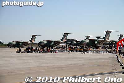 The Iruma Air Show also had a VIP section for invited guests here at one end of the site. Prime view of take-offs and landings on the runway.
Keywords: saitama sayama iruma air base show festival military self-defense force jets airplanes 