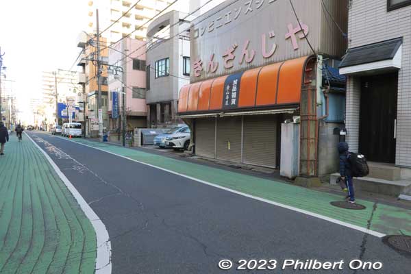 Original road marker in Soka-shuku, Saitama on the Nikko Kaido. 道標元標
Keywords: Saitama Soka-juku post town shukuba