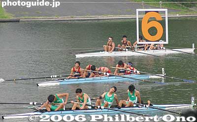 Exhausted rowers at finish line.
Keywords: saitama toda boat rowing race regatta university
