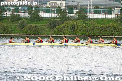 京都大学　男子８
Keywords: saitama toda boat rowing race regatta university