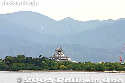 Nagahama Castle as seen from Lake Biwa.
Keywords: shiga biwako lake biwa