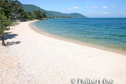 Omi-Maiko white sand beach.
Keywords: shiga biwako lake biwa