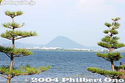 Mt. Mikami across Lake Biwa from Karasaki.
Keywords: shiga biwako lake biwa