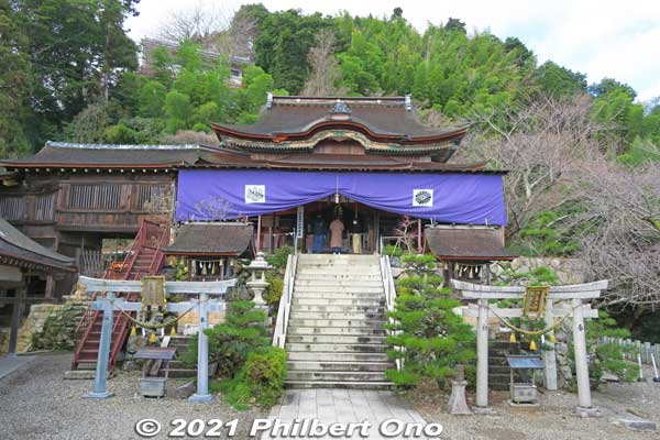 Tsukubusuma Shrine (National Treasure), Chikubushima 都久夫須麻神社
Keywords: shiga lake biwa rowing song biwako shuko no uta chikubushima nagahama shrine temple