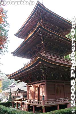 Keywords: shiga prefecture omi-hachiman chomeiji temple saigoku pilgrimage pagoda