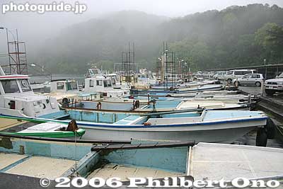 Fishing boats at Horikiri Port
Keywords: shiga omi-hachiman lake biwa boat