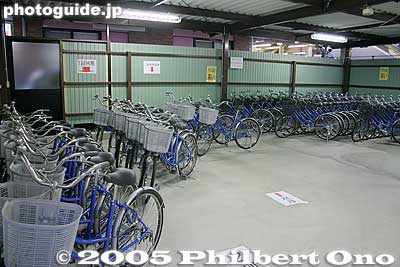 Bicycle rental station next to Omi-Hachiman Station. You can rent a bicycle until 11 pm so you can stay in town late to see night festivals.
Best way to tour the city.
Keywords: shiga prefecture Omi-hachiman