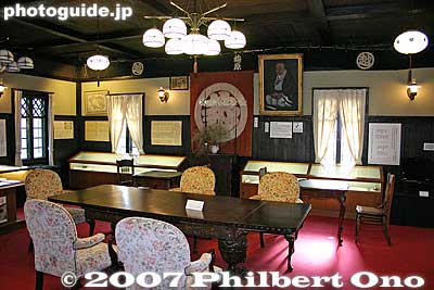 Western-style room
Keywords: shiga higashiomi gokasho omi ohmi shonin merchant home house