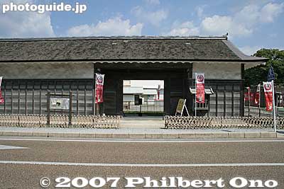 Entrance to Umaya Horse Stable. Open to the public, free admission.
Keywords: shiga hikone castle