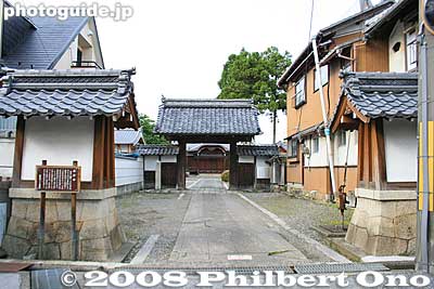 Takamiya temple
Keywords: shiga hikone takamiya-juku nakasendo road station post stage town shukuba buddhist temple