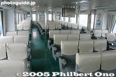 Almost no one in the boat
Keywords: shiga prefecture takeshima island hikone lake biwa biwakocruise