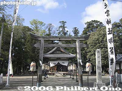 Nishinomiya Shrine on May 2, 2006 西之宮
Keywords: shiga hino-cho matsuri festival float