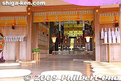 Inside Hieda Shrine 日枝神社
Keywords: shiga hino-cho Hieda shrine 