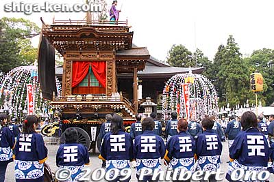 Tenjin-machi hikiyama float
Keywords: shiga koka minakuchi hikiyama matsuri festival floats  