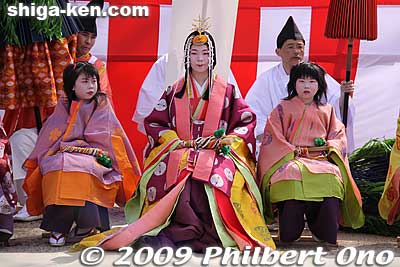 Saio princess and child attendants.
Keywords: shiga koka tsuchiyama saio princess procession kimono women matsuri festival 