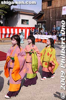 Keywords: shiga koka tsuchiyama saio princess procession kimono women matsuri festival japanchild