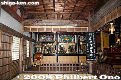 Inside Rengeji Hondo Hall, left altar.
Keywords: shiga maibara bamba-juku banba nakasendo post stage town station shukuba jodo-shu buddhist rengeji temple