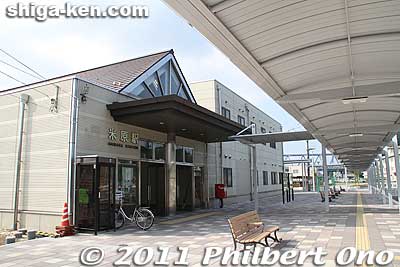 Maibara Station's east exit has a bus stop.
Keywords: shiga maibara station train tokaido line