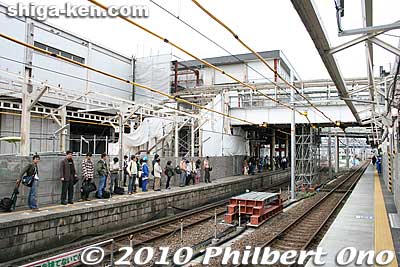 Old corridor of Maibara Station being dismantled.
Keywords: shiga maibara station old 