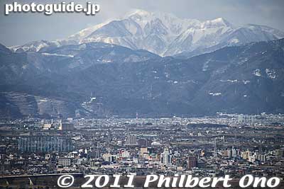 Mt. Ibuki as seen from Gifu Station.
Keywords: shiga maibara mt. ibukiyama mountain ibuki