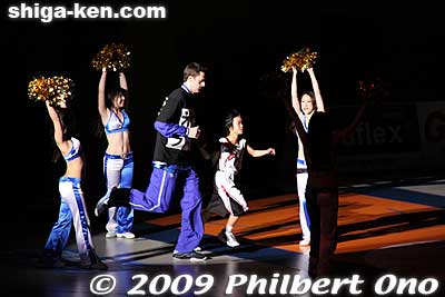 Ryan Rourke, forward
Keywords: shiga maibara lakestars basketball game bj-league cheerleaders