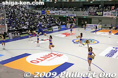 Shiga LakeStars cheerleaders
Keywords: shiga maibara lakestars basketball game bj-league cheerleaders