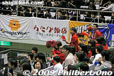 Cheering section for the Toyama Grouses, small, but still quite loud.
Keywords: shiga maibara lakestars basketball game bj-league 