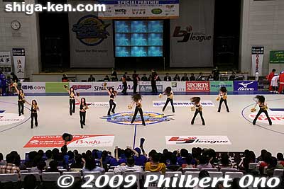 Cheerleaders
Keywords: shiga maibara lakestars basketball game bj-league cheerleaders