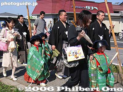 Nabe-kanmuri Matsuri procession held on May 3 by Chikuma Shrine, Maibara, Shiga Pref.
Keywords: shiga maibara nabe-kanmuri matsuri festival child matsuri5 shigabestmatsuri