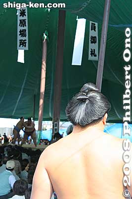 Keywords: shiga maibara sumo exhibition tournament wrestlers rikishi ozumo 
