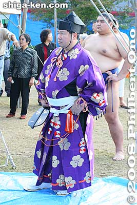 Referee
Keywords: shiga maibara sumo exhibition tournament wrestlers rikishi ozumo