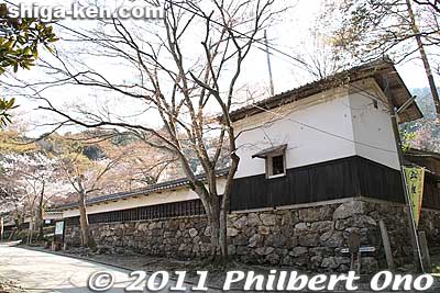 Front wall of Tokugen-in temple in Kiyotaki. 
Keywords: shiga maibara kashiwabara kiyotaki tokugenin tendai buddhist temple