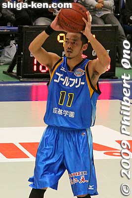 Fujiwara Takamichi #11 
Keywords: shiga moriyama lakestars pro basketball game bj-league Osaka Evessa