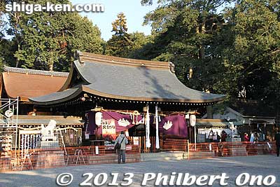 Katsube Shrine in Moriyama, Shiga Prefecture. The Honden main hall behind the building you see here is an Important Cultural Property.
Keywords: shiga moriyama katsube shinto shrine fire festival matsuri