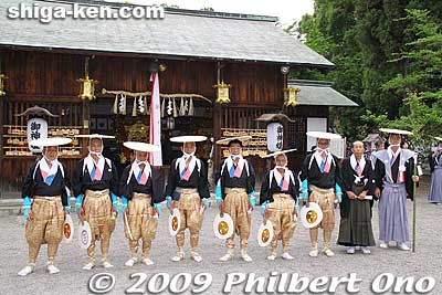Keywords: shiga moriyama naginata-furi dance matsuri festival 